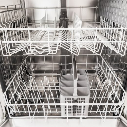 Pros and Cons of Nylon Dishwasher Racks and Nylon-Coated Wire