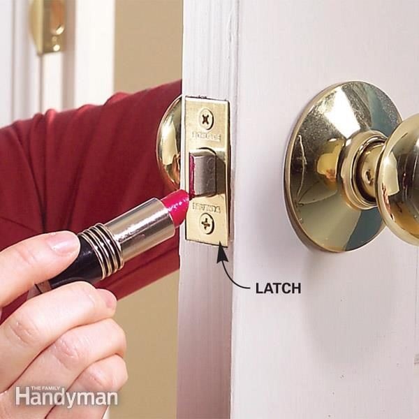 8 Reasons Your Door Won't Open