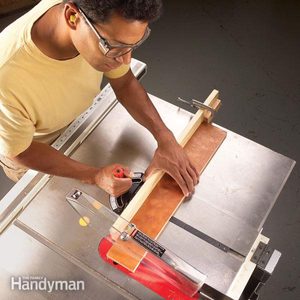 How to Use a Table Saw: Cross Cutting