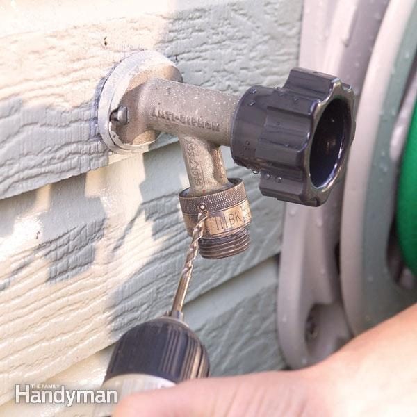 Fix Leaks At The Garden Hose Spigot Diy, How To Replace Garden Hose Spigot
