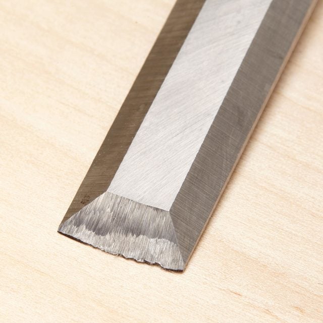 chipped chisel