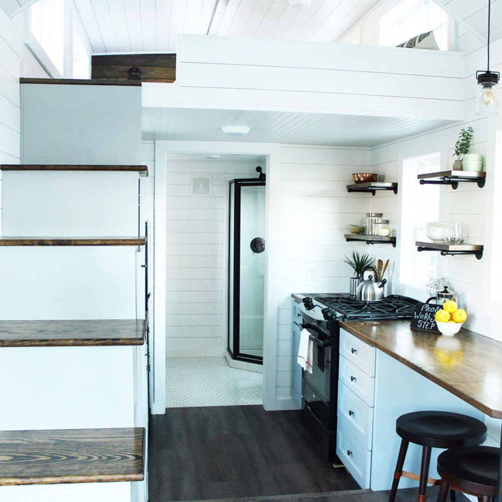 14 Amazing Tiny Homes: Pictures of Tiny Houses Inside and Out: Family ...