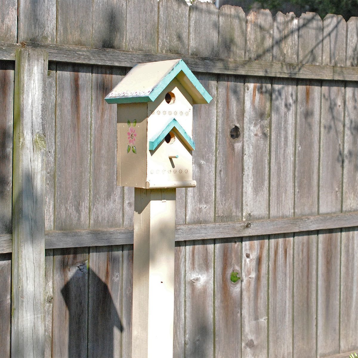 How To Install a Birdhouse Post