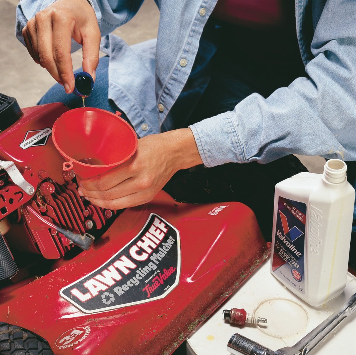 Clean Up Your Lawnmower and Other Yard Tools