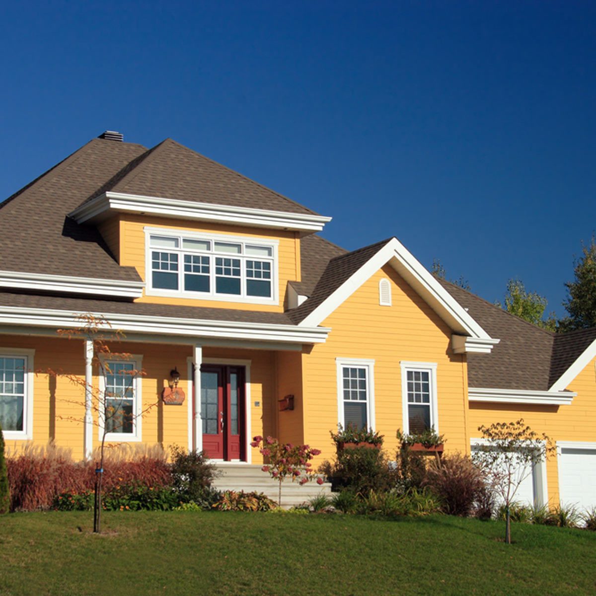 Most Popular Exterior House Colors 2024 Uk - Rona Vonnie