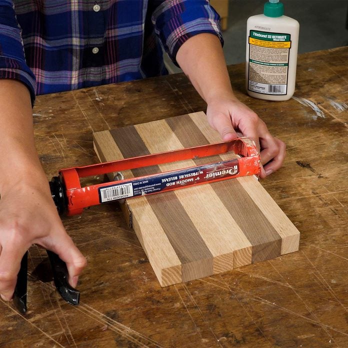 caulk gun clamp