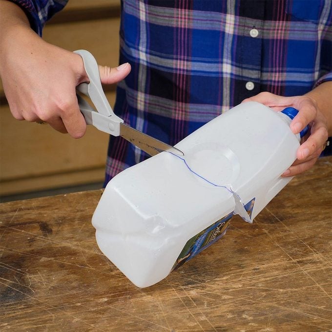 milk jug scoop cutting