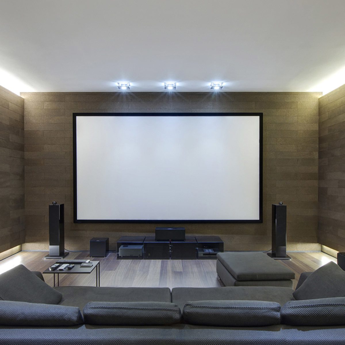 Featured image of post Home Theatre Setup Ideas : Shop diy &amp; custom install home theater systems at audio advice &amp; use our free 3d designer to build the ultimate home theater experience.