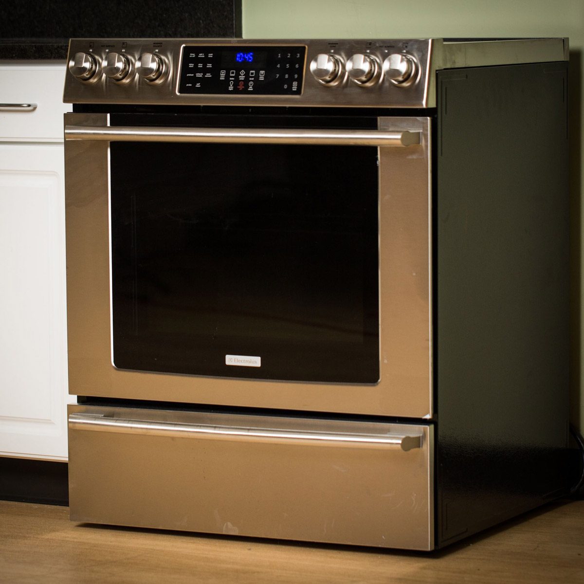 Electrolux IQ Touch Electric Range