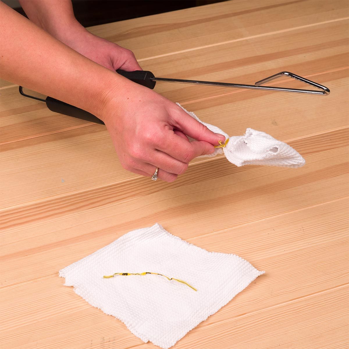 Use Tongs to Clean Blinds