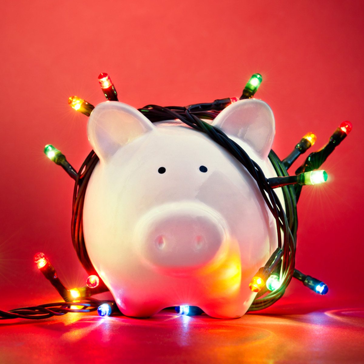 Save Money on Holiday Lights