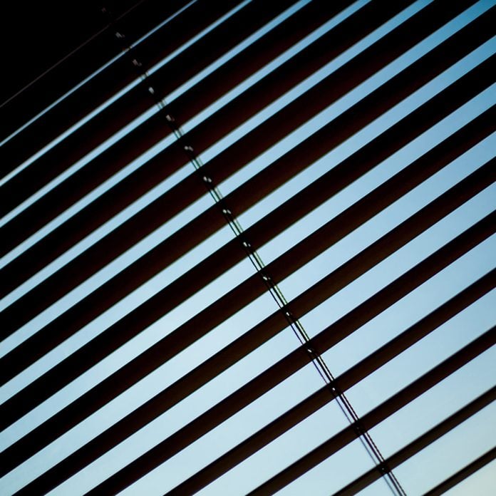 dfh35_shutterstock_607109375 window blinds