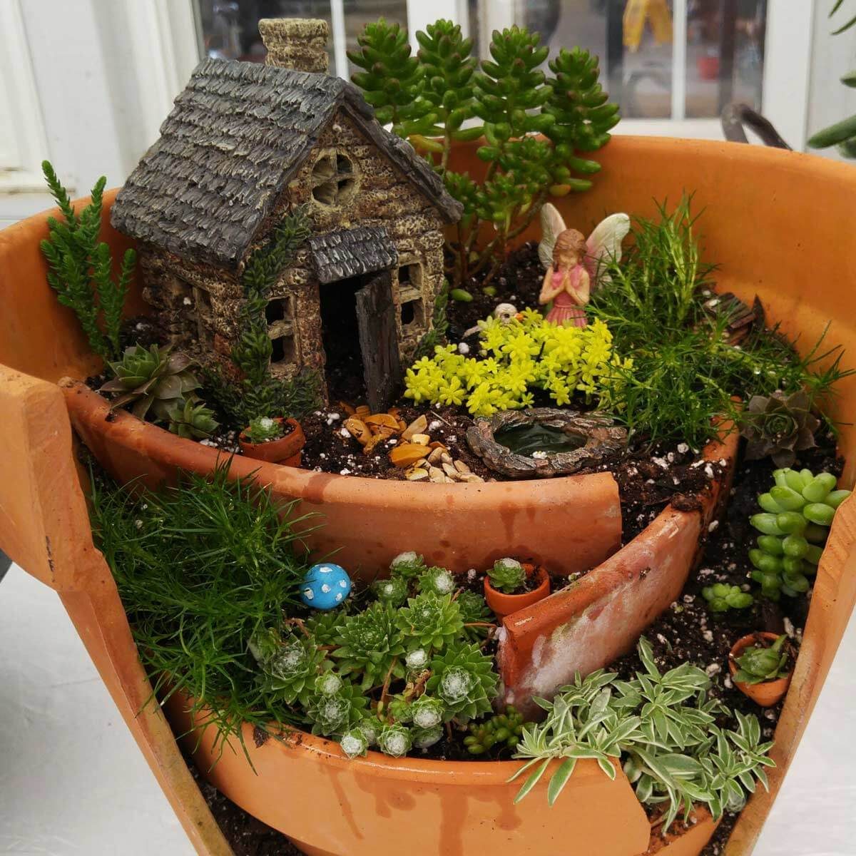 15 Breathtaking Diy Fairy Gardens The Family Handyman