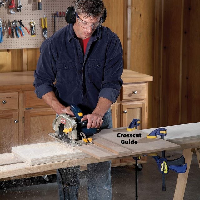 Sawing with a guide box shelves