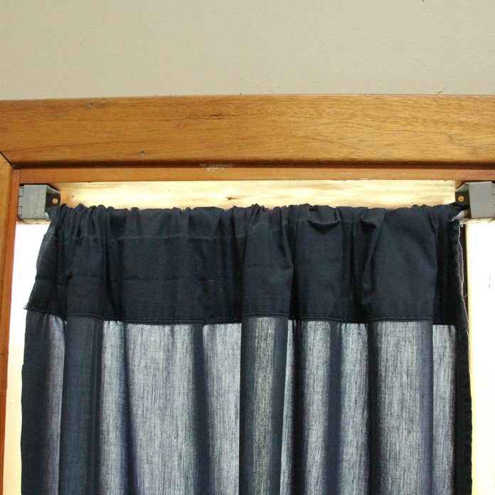 bed-sheet-curtain diy curtain ideas