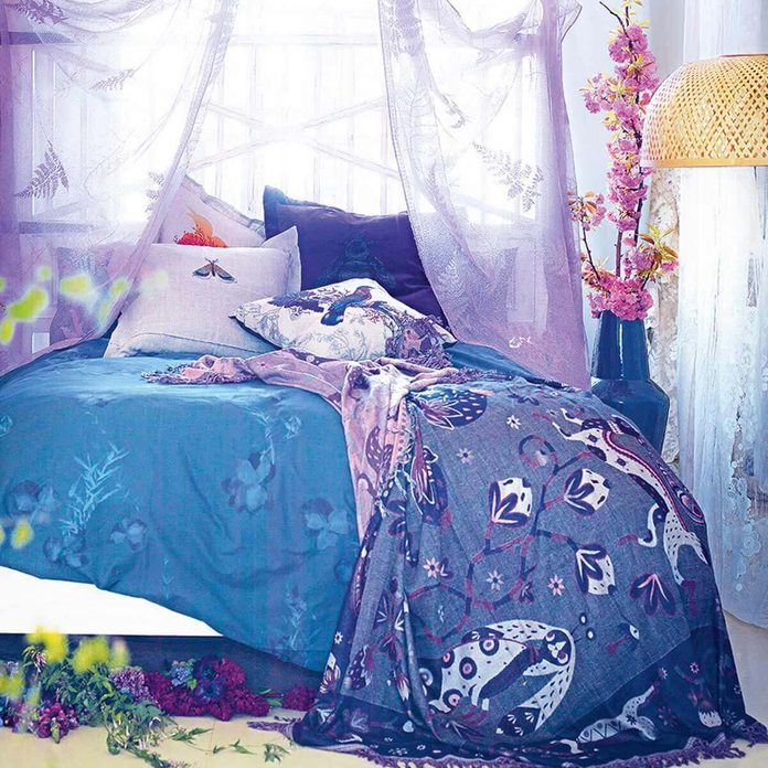 simon-bevan-purple-bedroom-boho