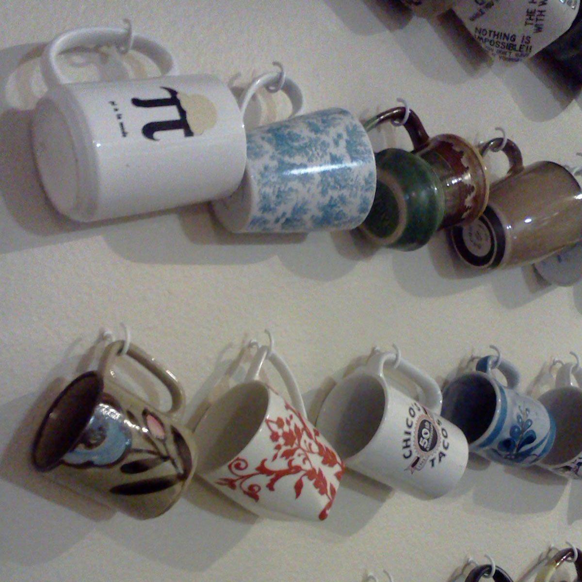 wall-hooks-for-coffee-mugs
