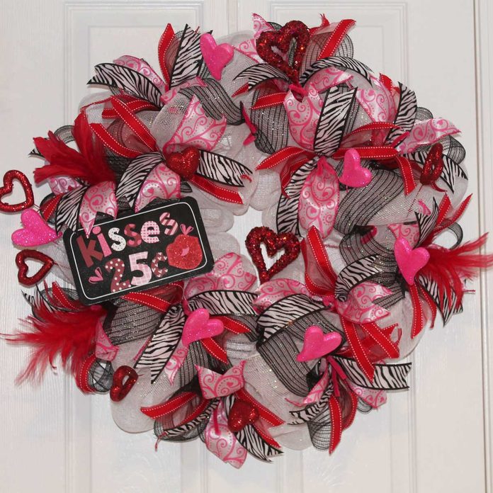 mesh valentine wreath