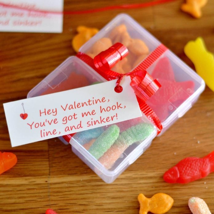 candy tackle box valentine 