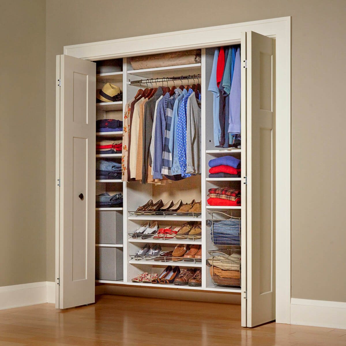 Diy Walk In Closet On A Budget | Dandk Organizer