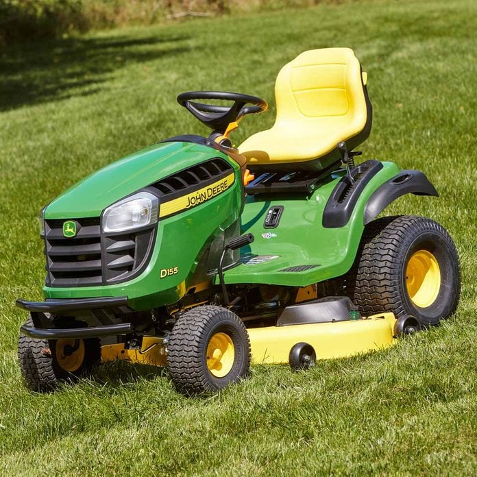 John Deere D155 lawn tractor