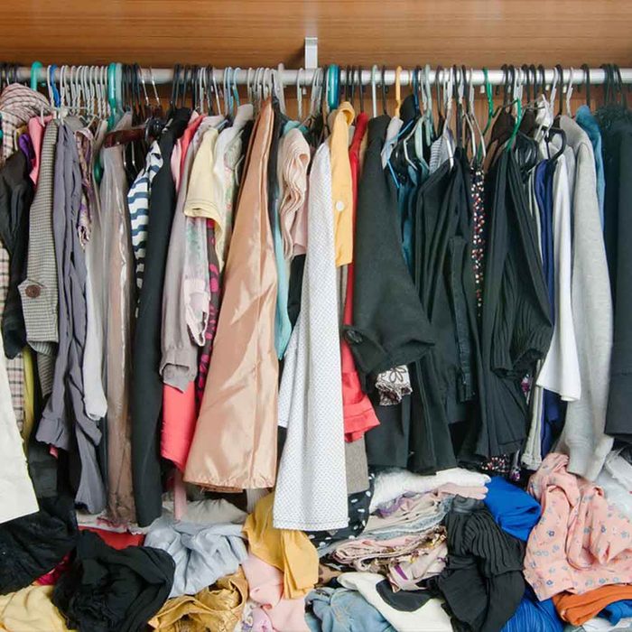 Don't Leave Clutter in Your Closet