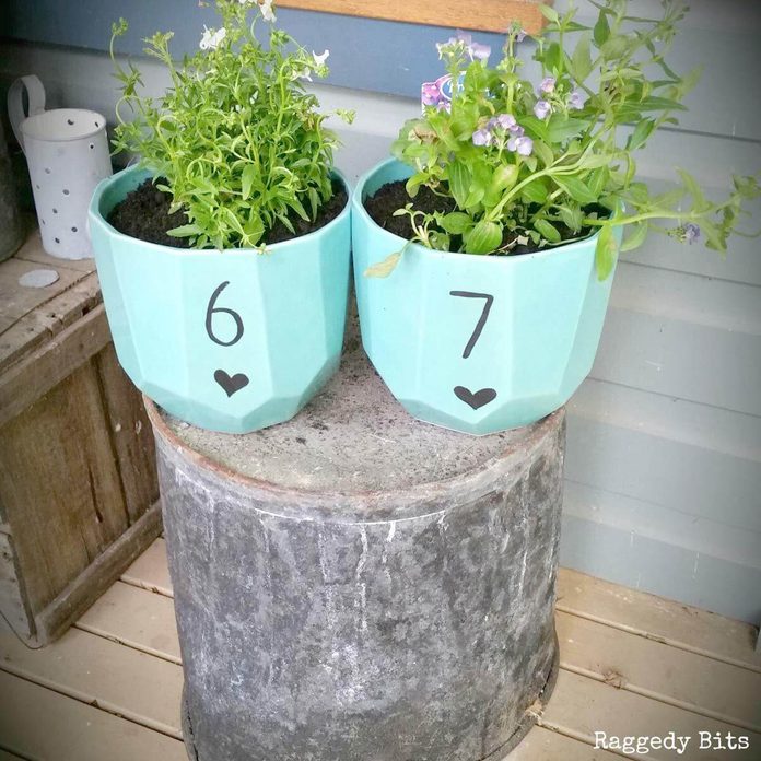 flower pot house numbers