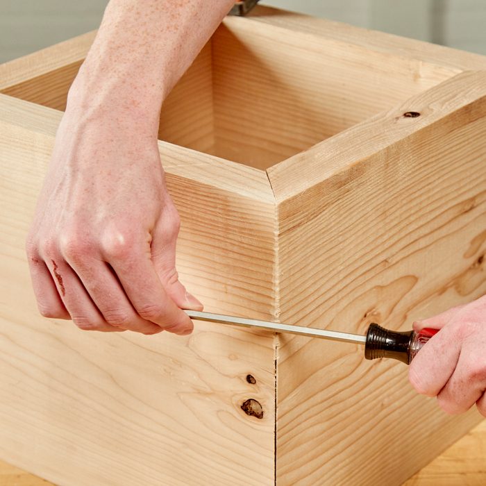 Screwdriver Miter Closer Handy Hint