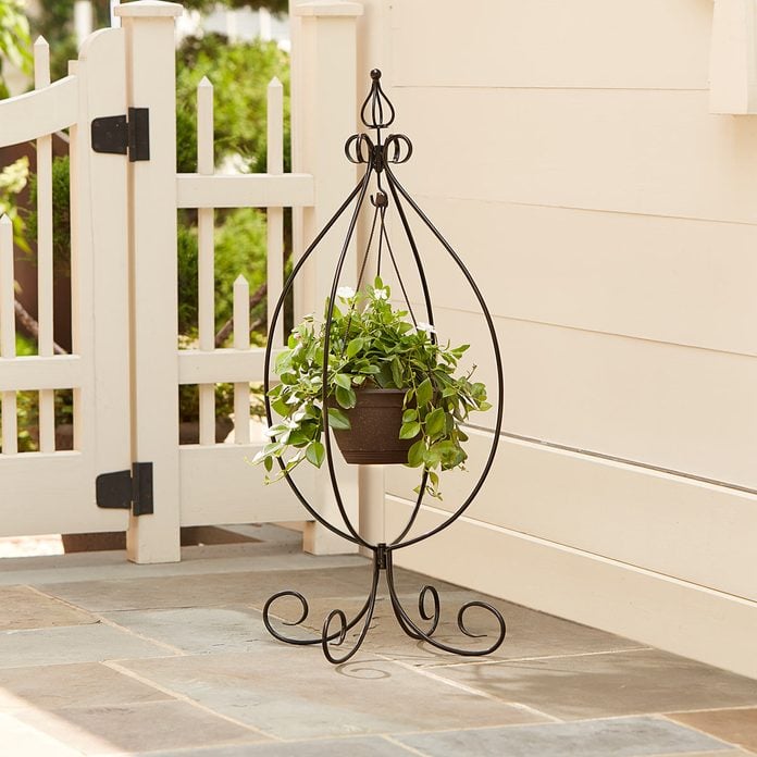 hanging plant stands outdoor