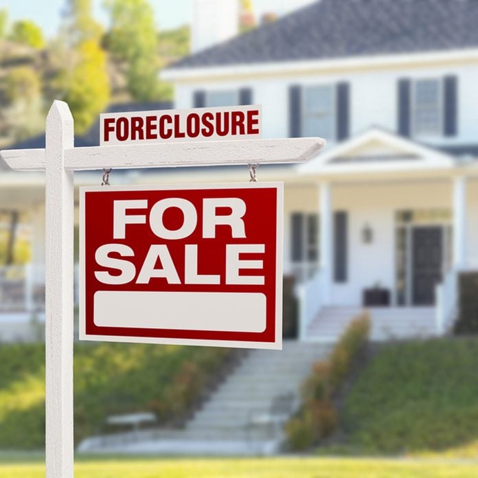 foreclosure home association