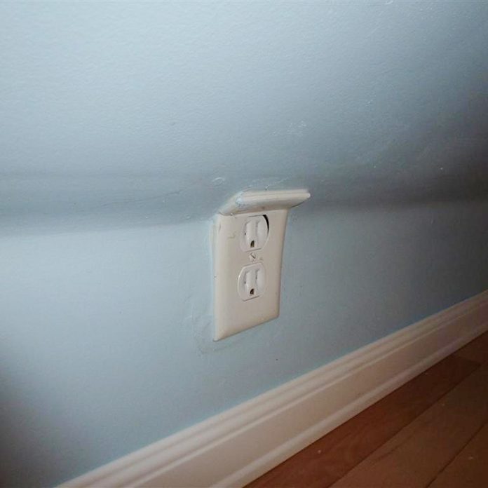 Bent-outlet-cover