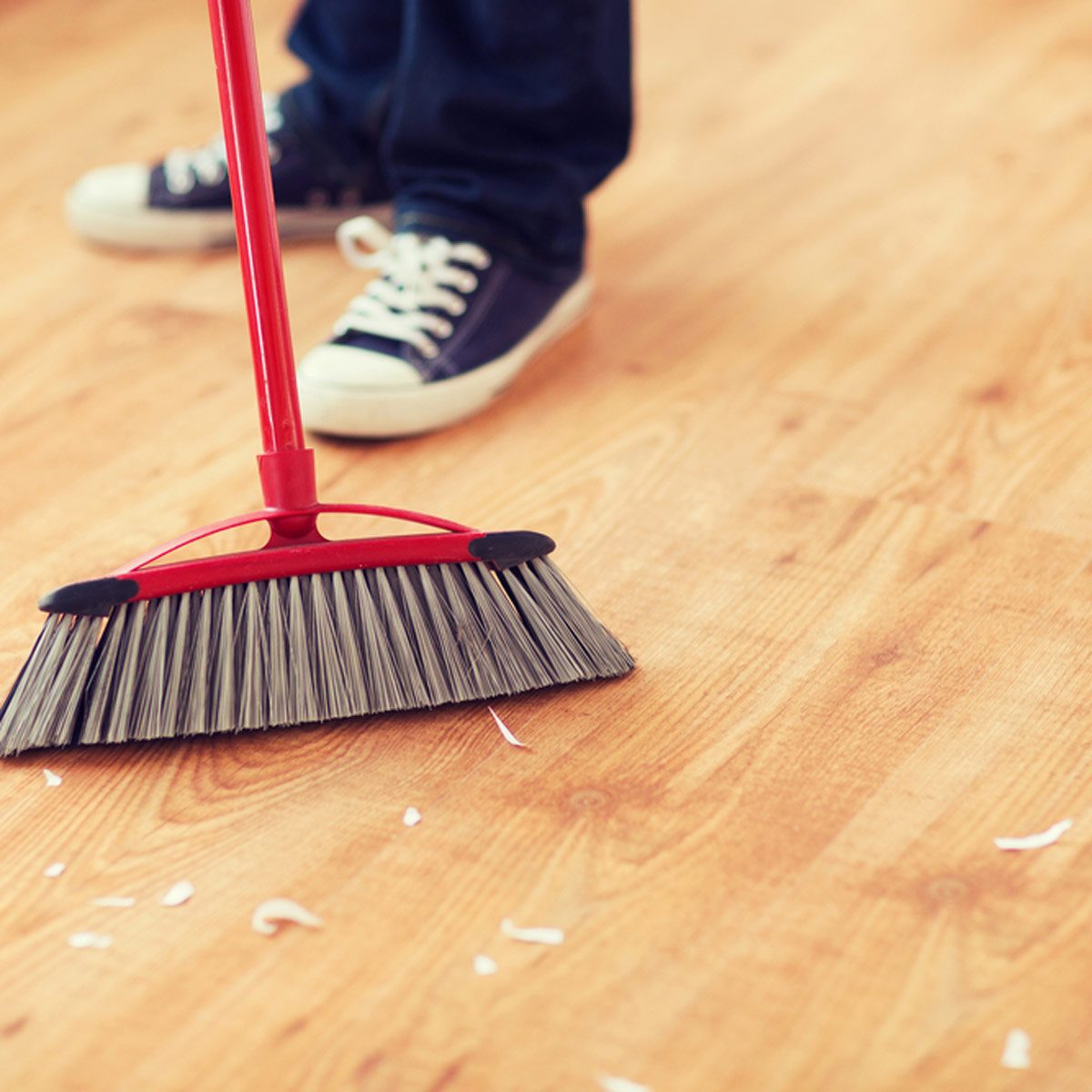 How To Clean Laminate Wood Floors The Family Handyman