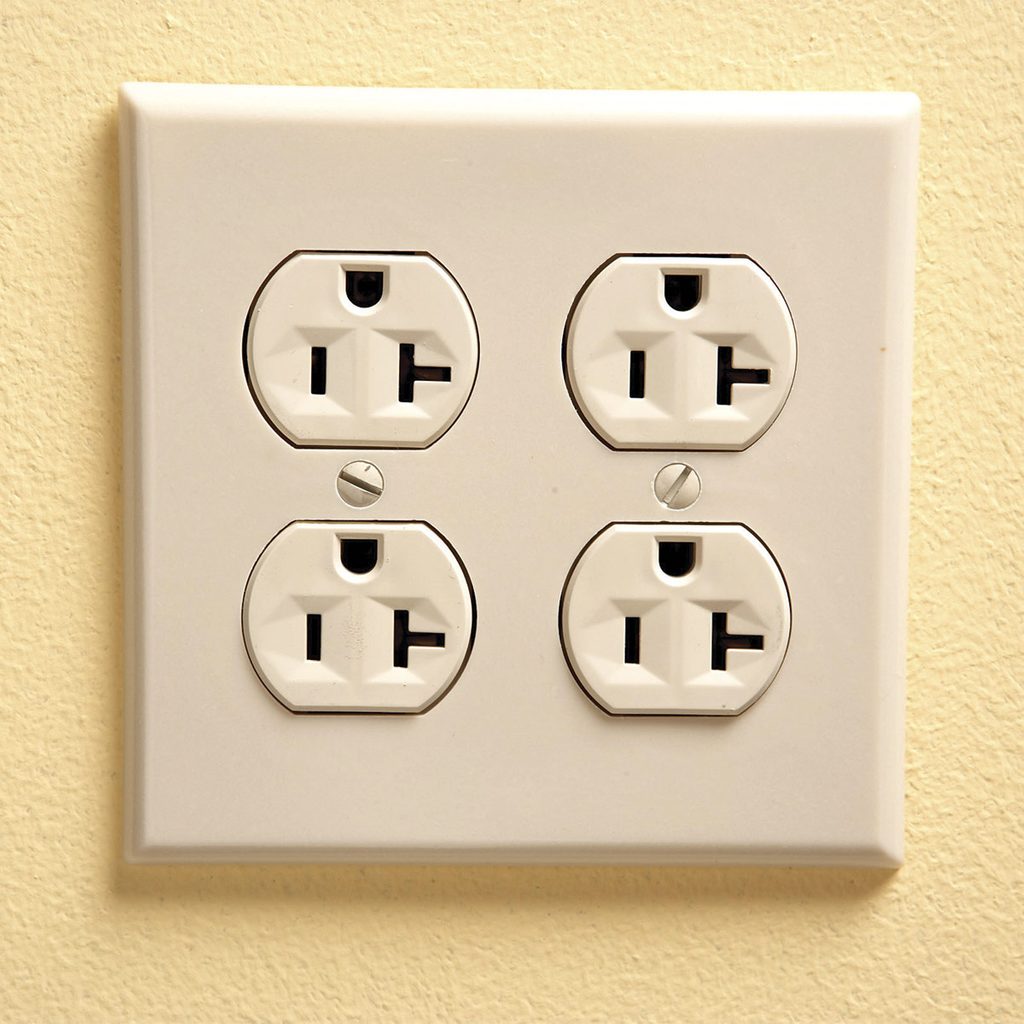Outlets with Ground at the Top