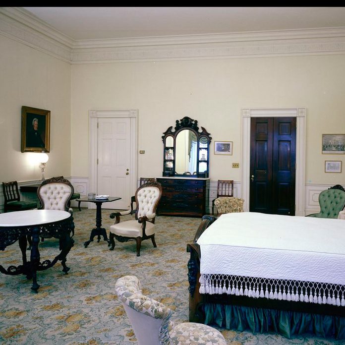 white house master bedroom