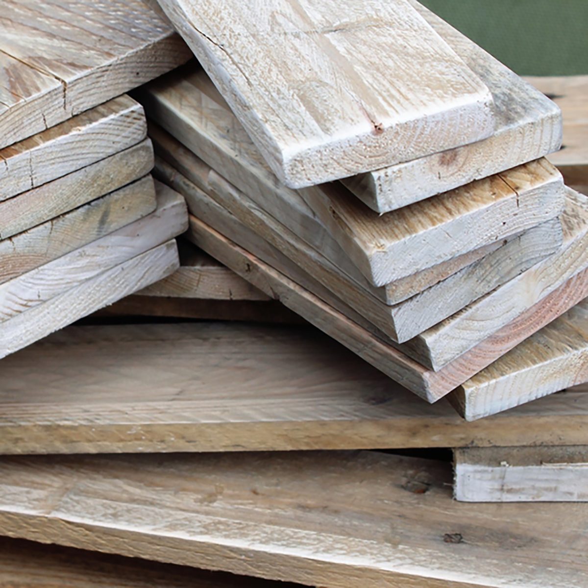 6 Best Places You Can Buy Barn Wood The Family Handyman