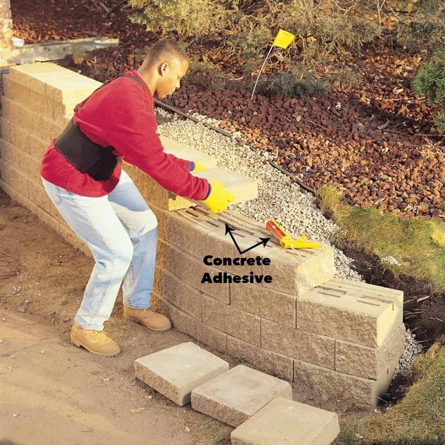finish retaining wall with special cap blocks