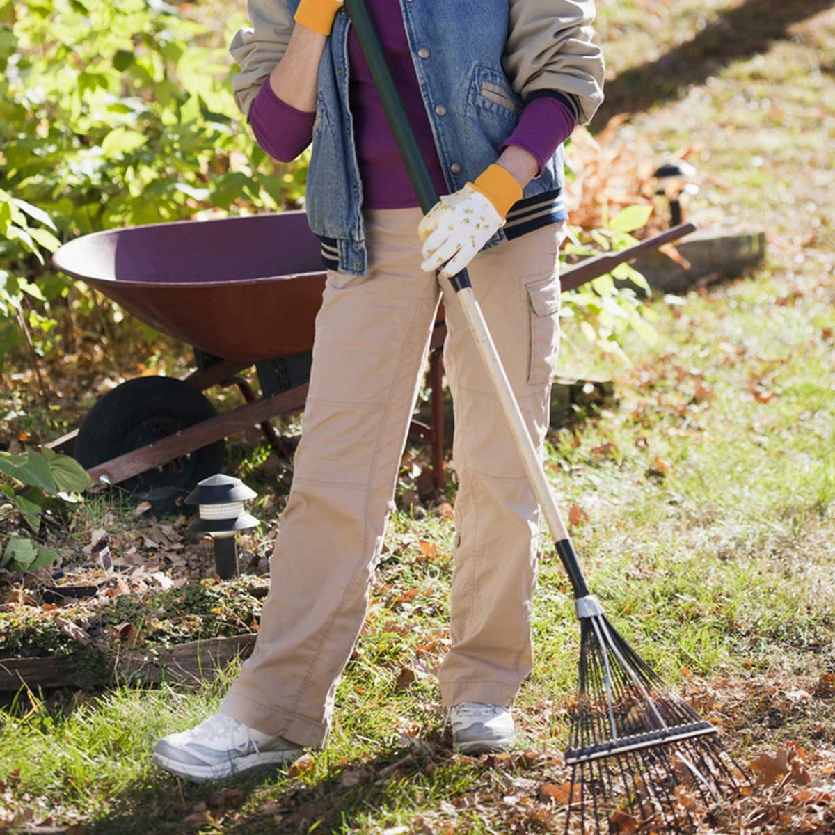 20 Bad Spring Yard Work Habits You Need to Stop Doing