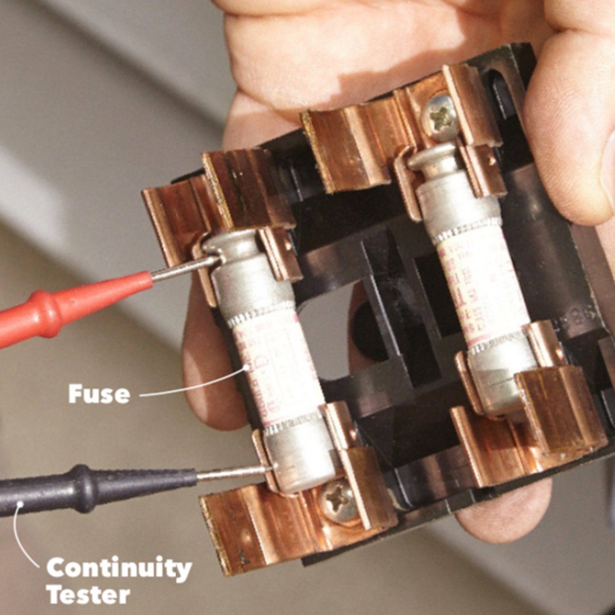 Checking to see if fuses are burnt out with continuity tester | Construction Pro Tips