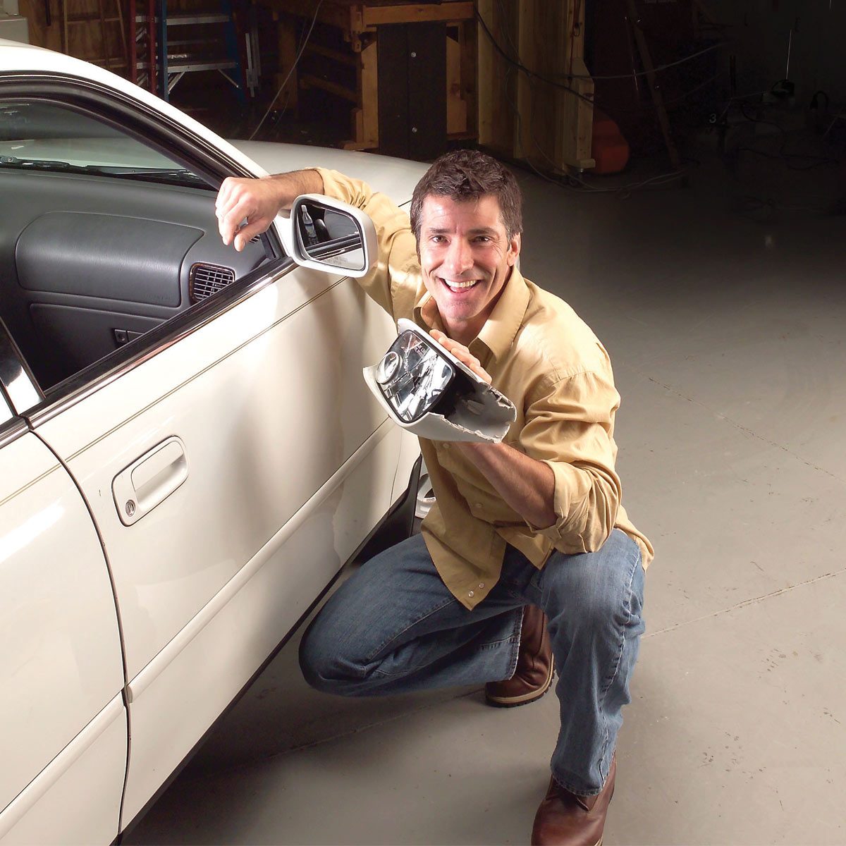 How to Easily Replace Side Mirror Glass on Nissan Altima: Step-by-Step Guide