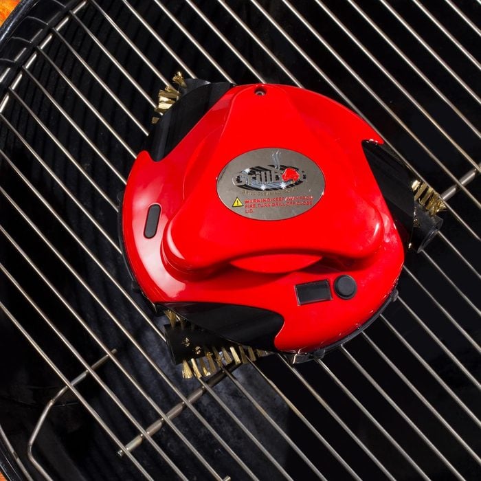 Grillbot grill cleaning robot