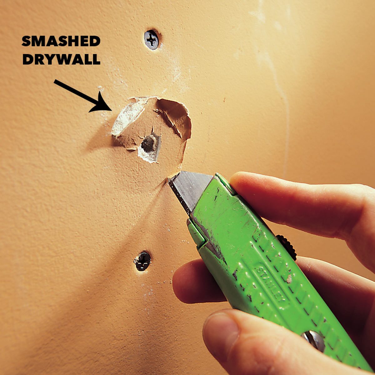 How to Fill Nail Holes in Drywall Without Painting: 9 Steps