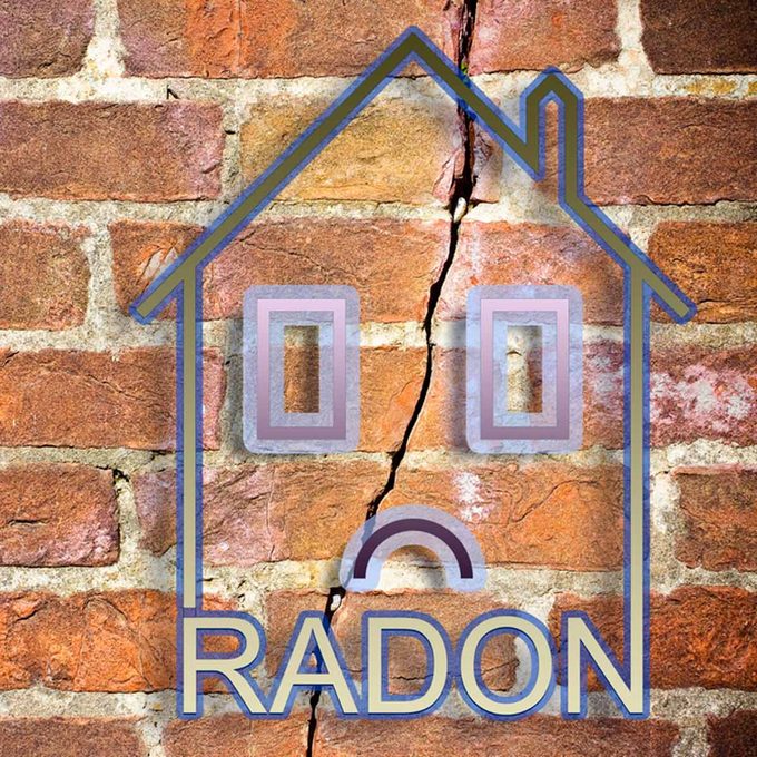 signs of radon poisoning