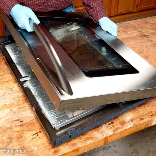 cleaning oven door