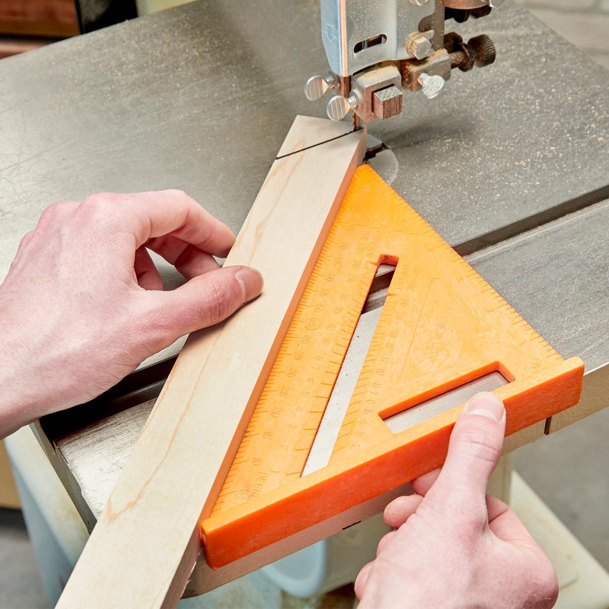 Simple Guide For Making 45 Degree Bandsaw Cuts Family Handyman