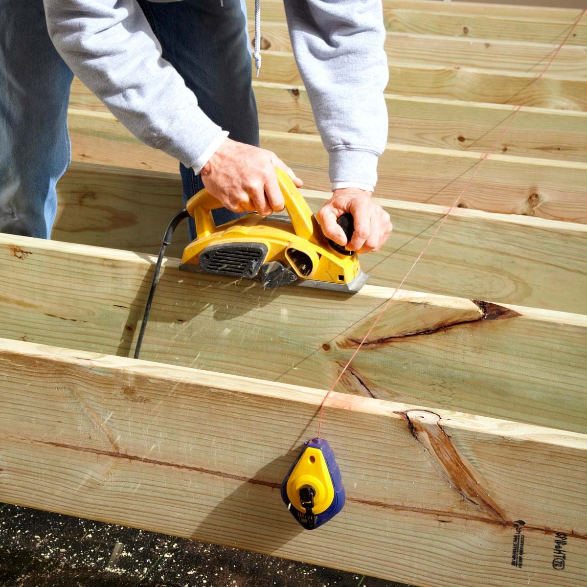 composite decking deck joist spacing