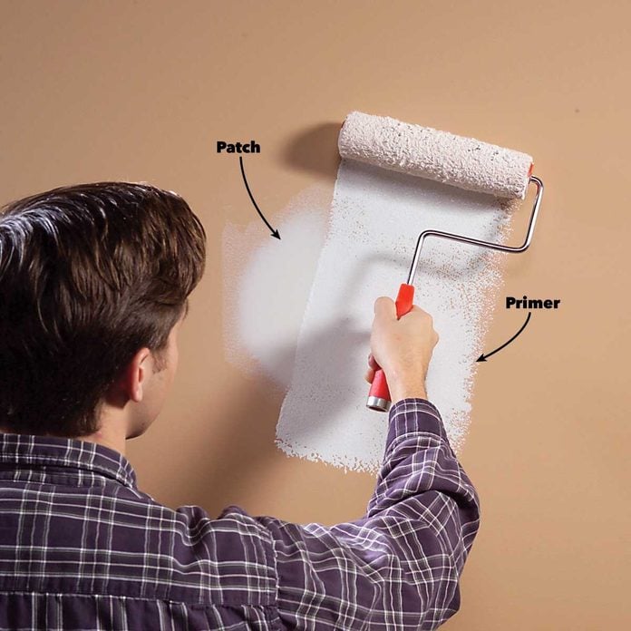 Diy Interior Wall Painting Tips Techniques With Pictures Family Handyman - What To Put On Walls Before Painting