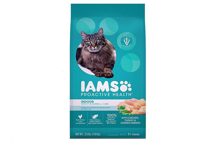 10 Best Dry Foods for Cats, According to Vets | Family Handyman