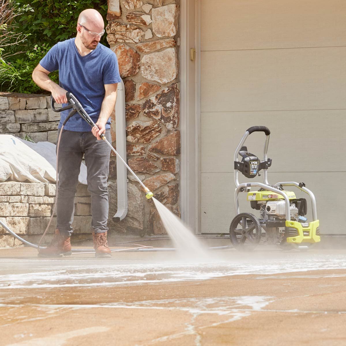 How to pressure wash a concrete driveway