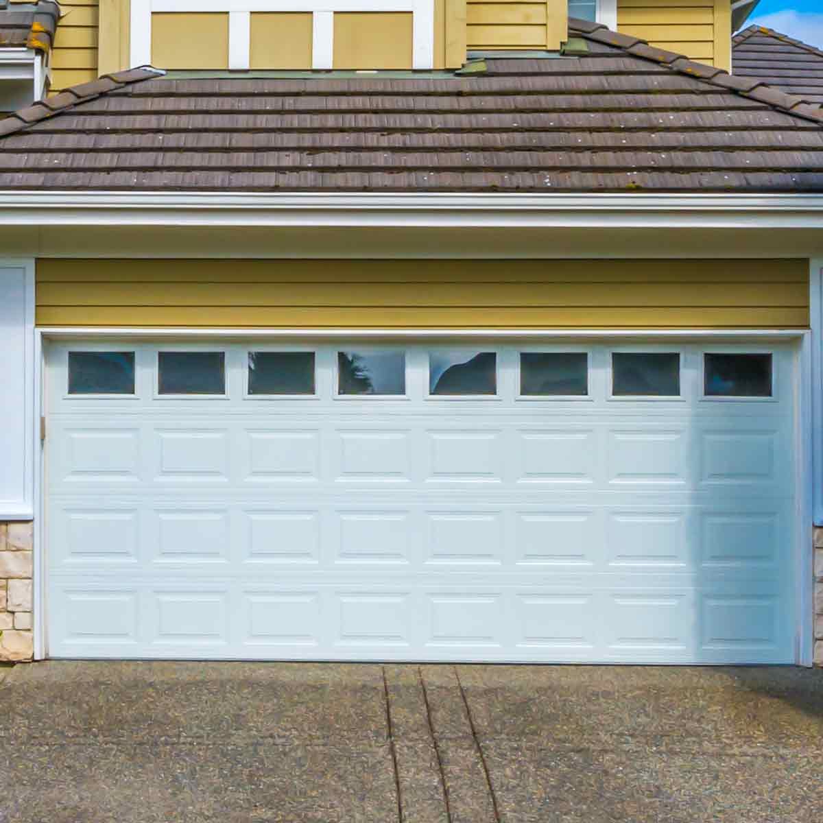 Garage-garage-doors-and-driveway