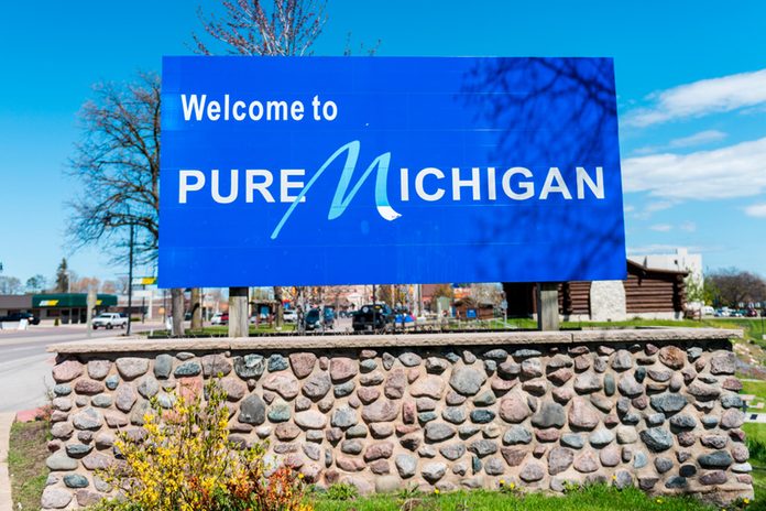 Michigan Welcome Sign